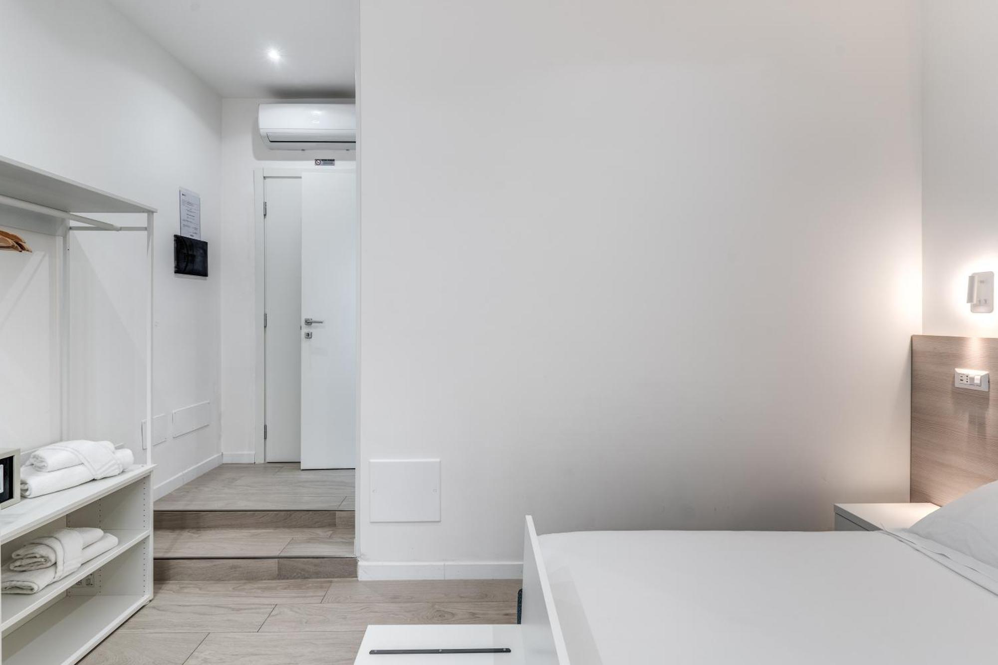 A Touch Of Rome Guesthouse Bagian luar foto