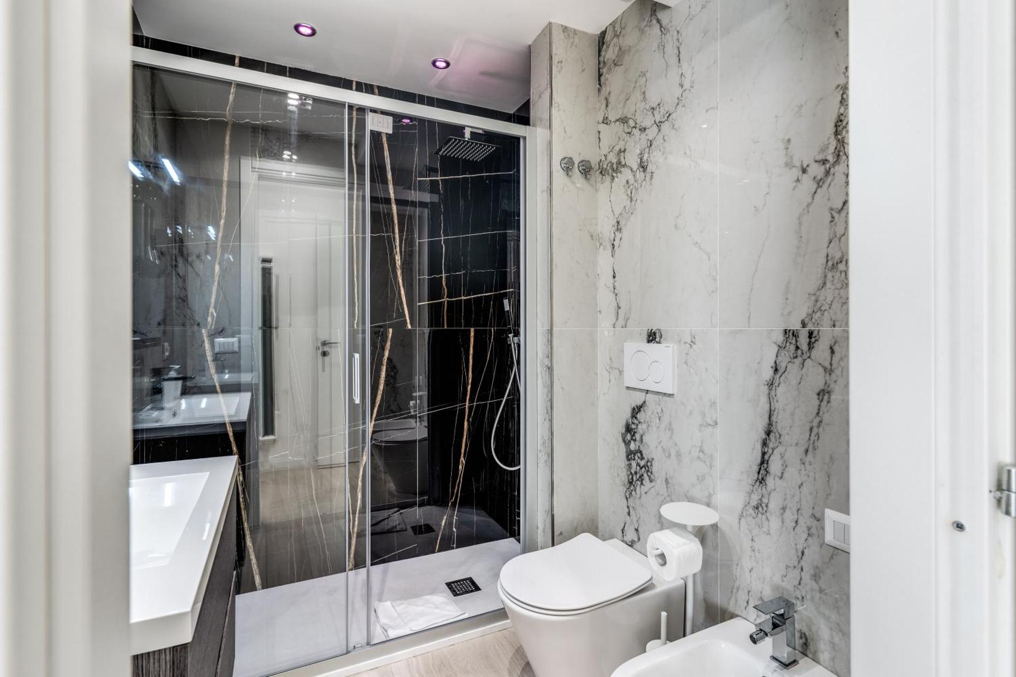 A Touch Of Rome Guesthouse Bagian luar foto