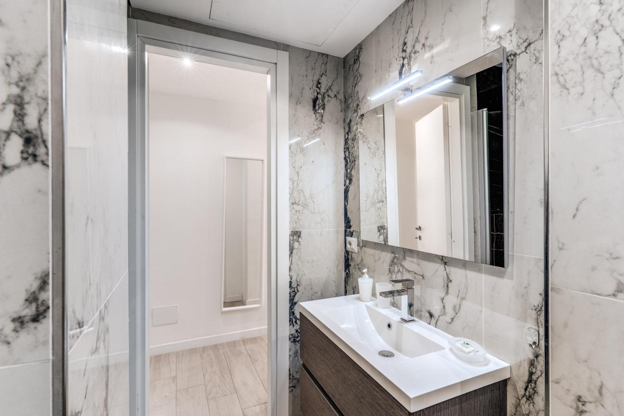 A Touch Of Rome Guesthouse Bagian luar foto